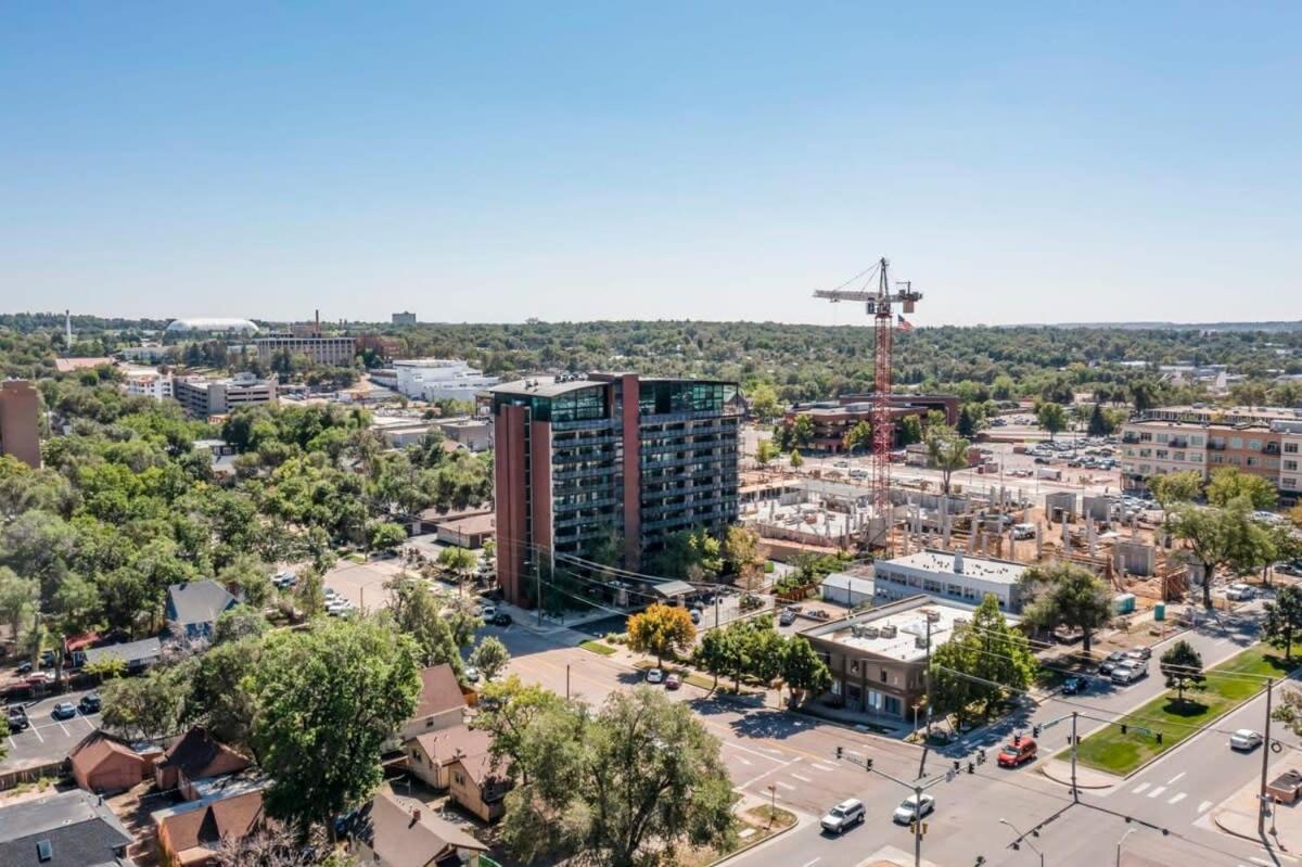 Skyview Studio Downtown Colorado Springs Apartment Exterior photo