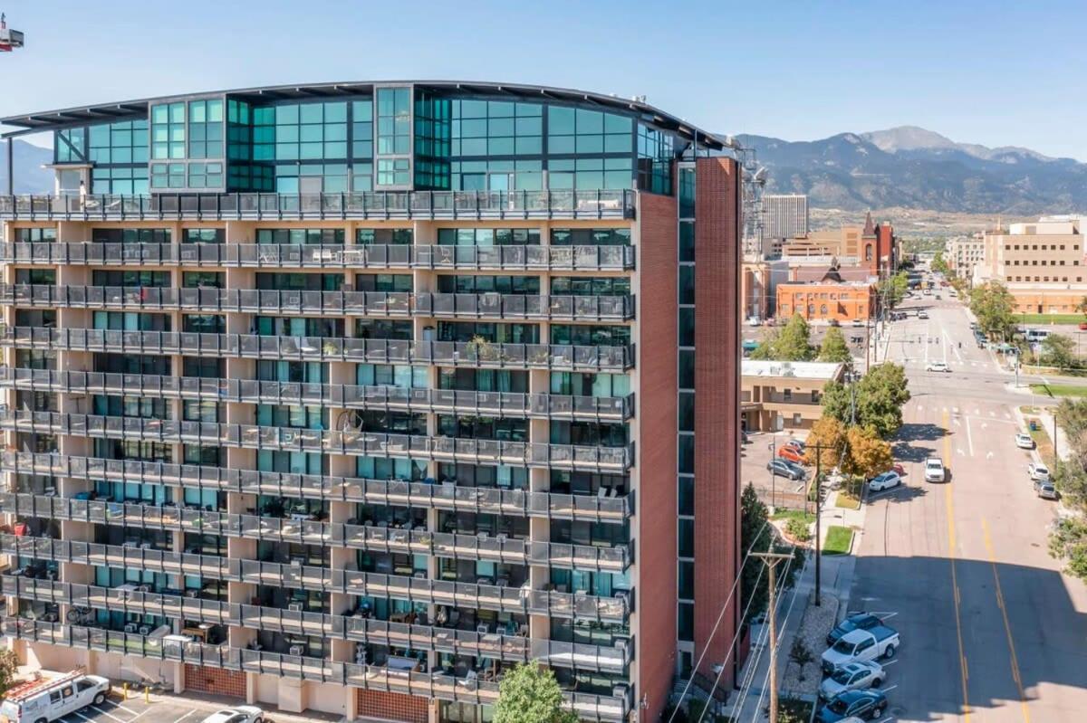 Skyview Studio Downtown Colorado Springs Apartment Exterior photo