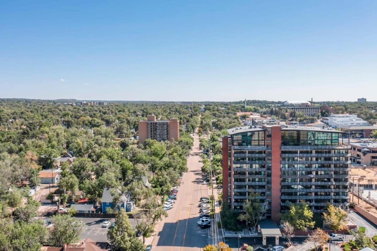 Skyview Studio Downtown Colorado Springs Apartment Exterior photo