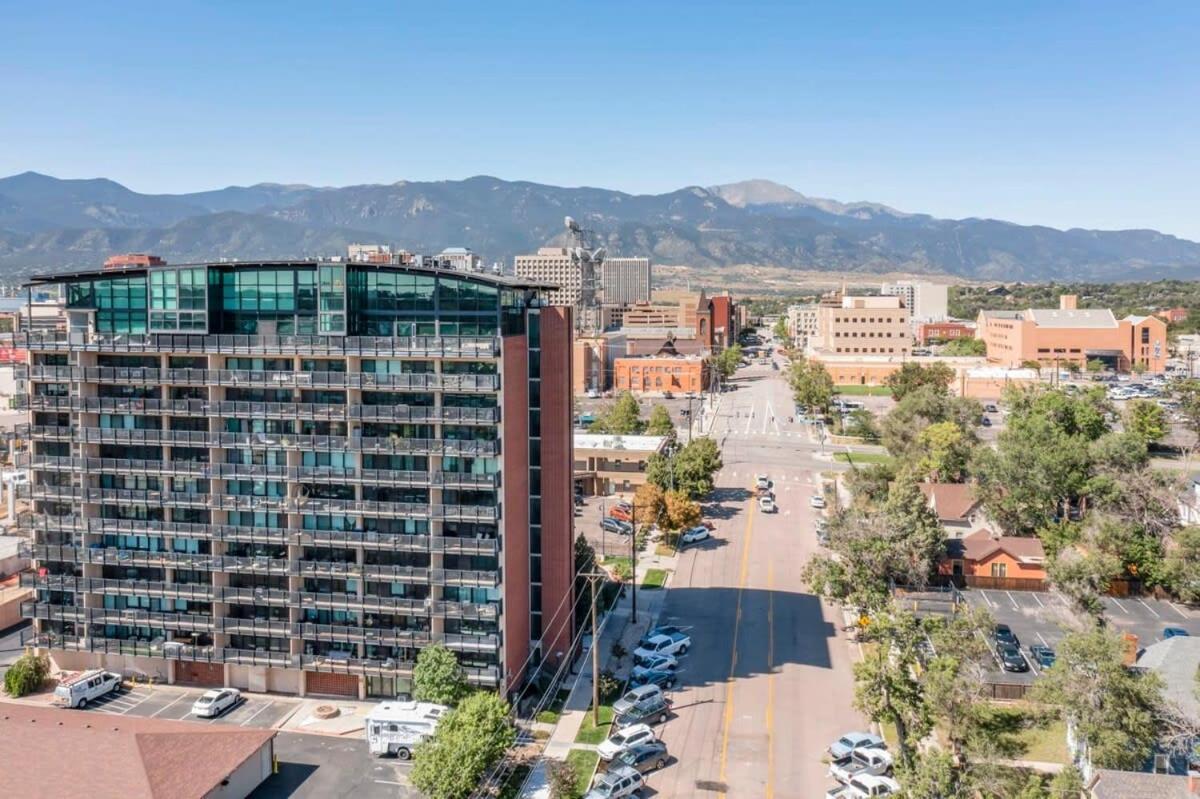 Skyview Studio Downtown Colorado Springs Apartment Exterior photo