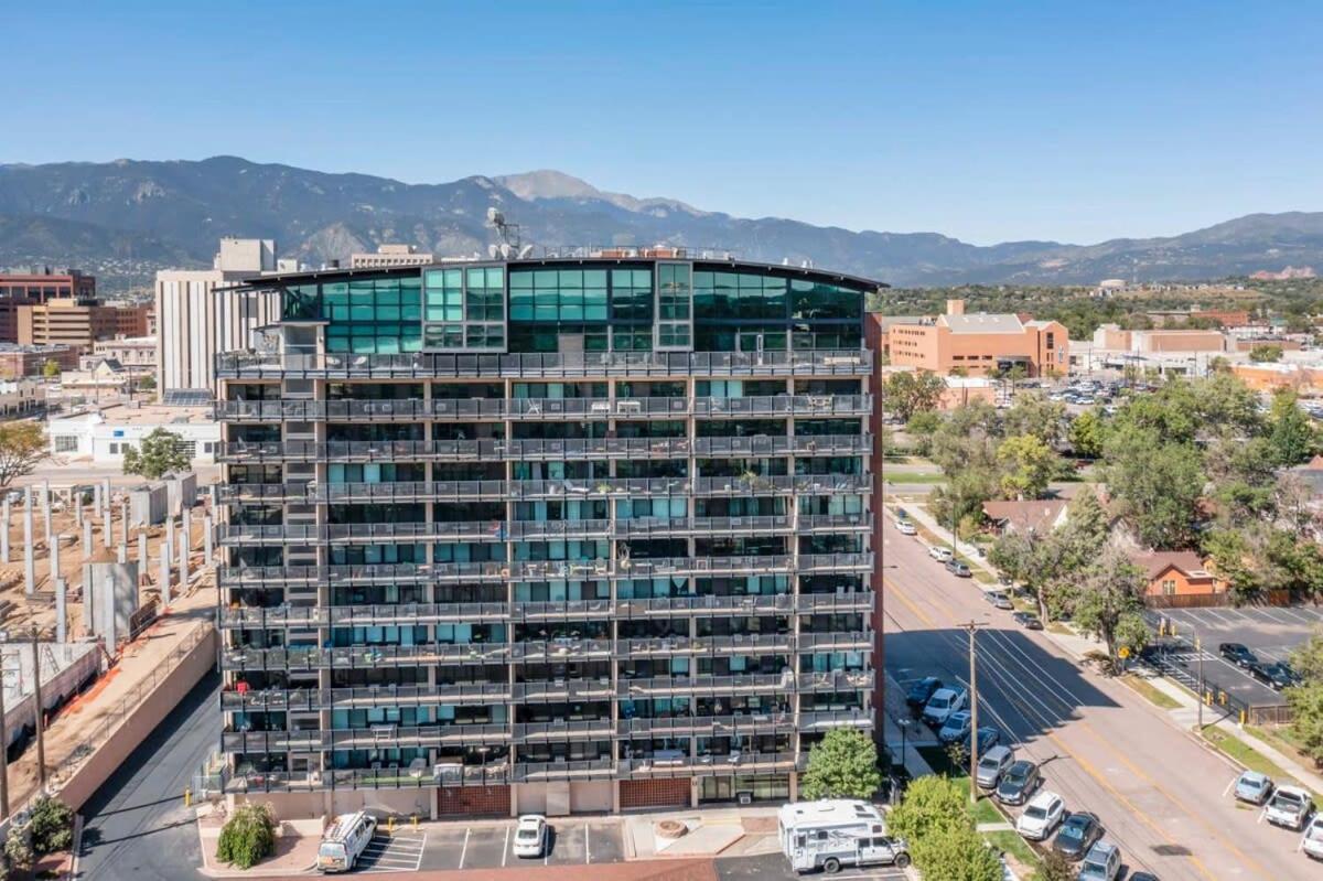 Skyview Studio Downtown Colorado Springs Apartment Exterior photo