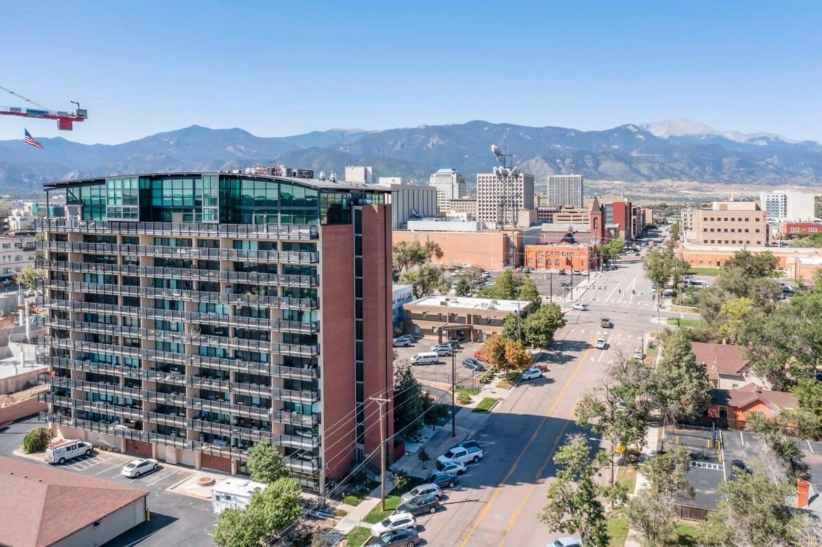 Skyview Studio Downtown Colorado Springs Apartment Exterior photo